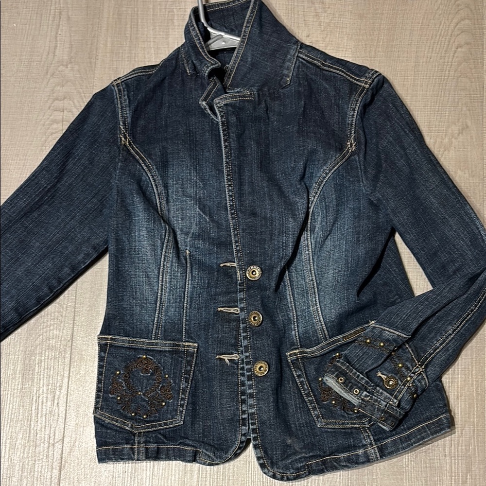 Point Zero Blue Jean Jacket with Tailored Silhouette